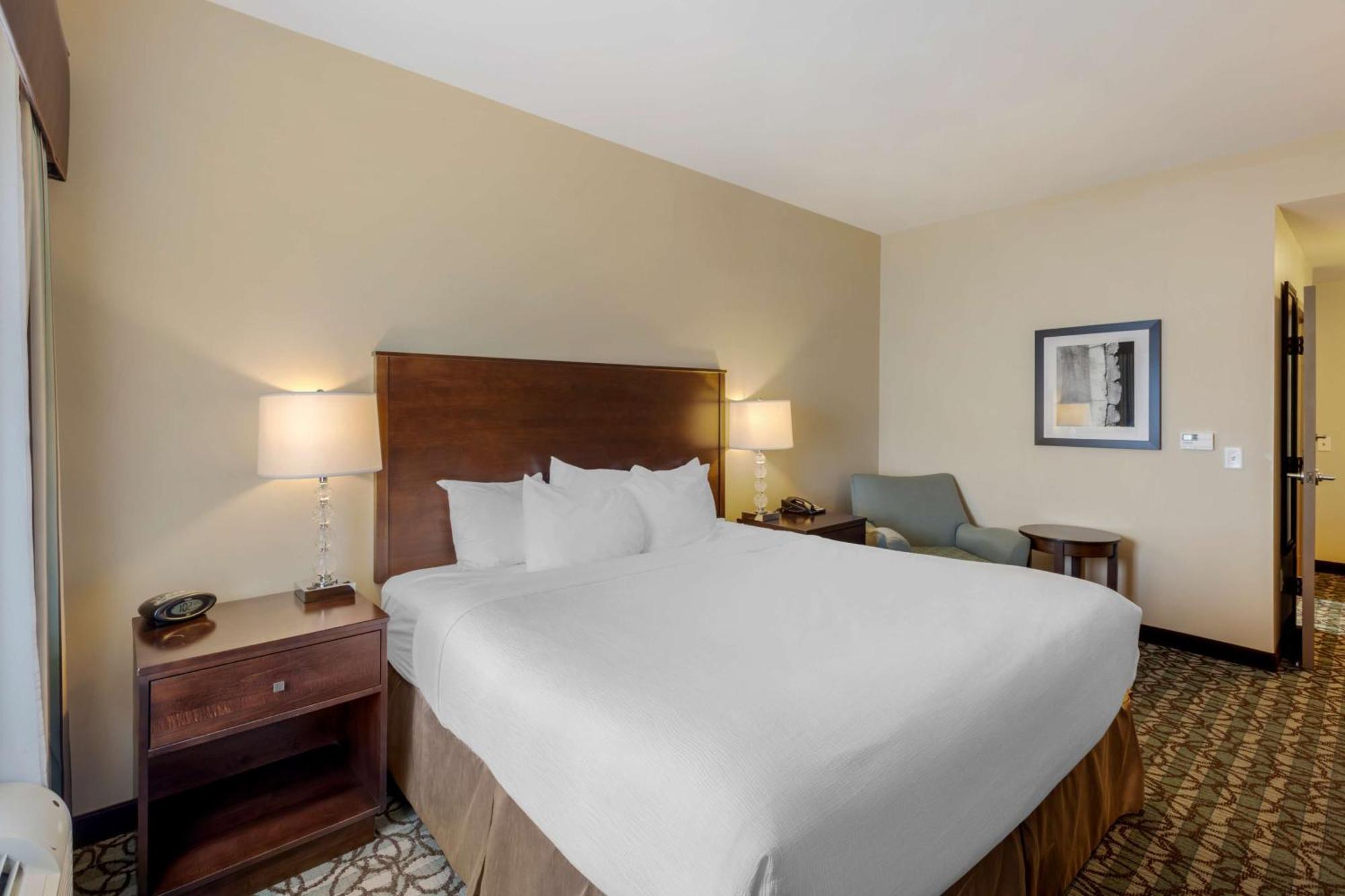 Best Western Plus Walkerton Hotel & Conference Centre Exterior foto